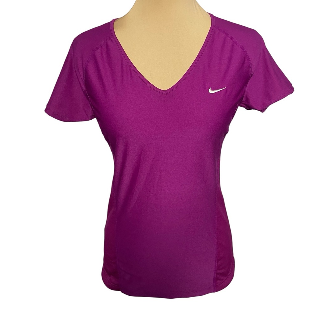 NWOT Nike Women's Dri-FIT Magenta Athletic Top, Size M